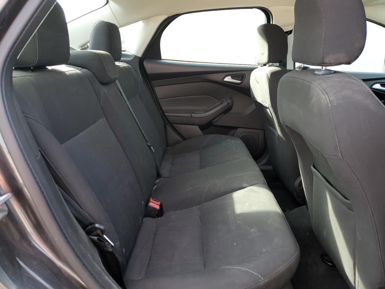 2015 Ford Focus VIN 1FADP3F21FL348264 Copart auction photo, rear end damage thumbnail 10