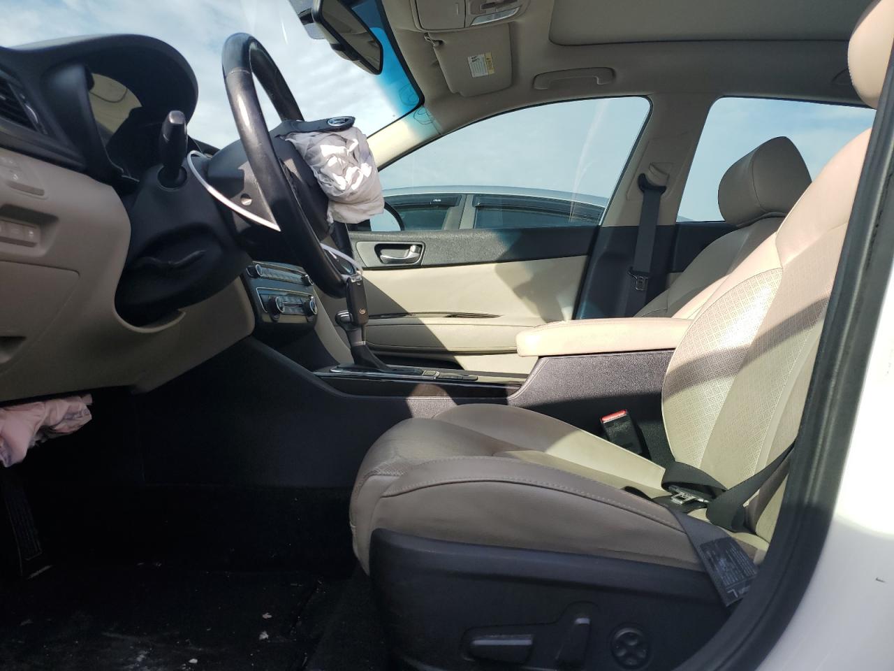 2016 KIA Optima VIN 5XXGU4L35GG039790 Copart auction photo, front end damage thumbnail 7