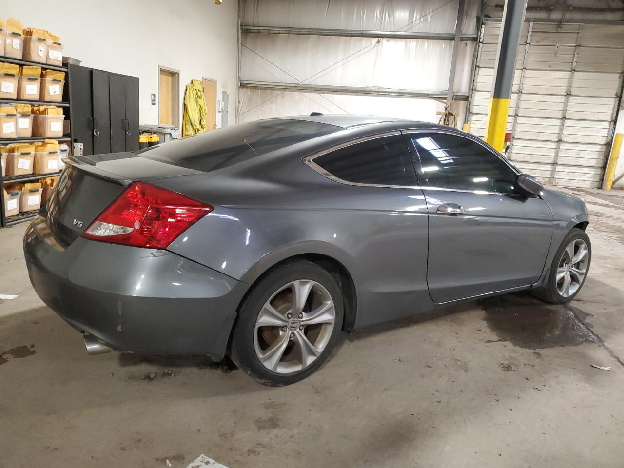 2011 Honda Accord VIN 1HGCS2B84BA008672 Copart auction photo, front end / side damage thumbnail 3