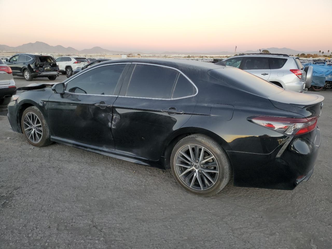 2022 Toyota Camry VIN 4T1G11AK0NU635071 Copart auction photo, front end / side damage thumbnail 2