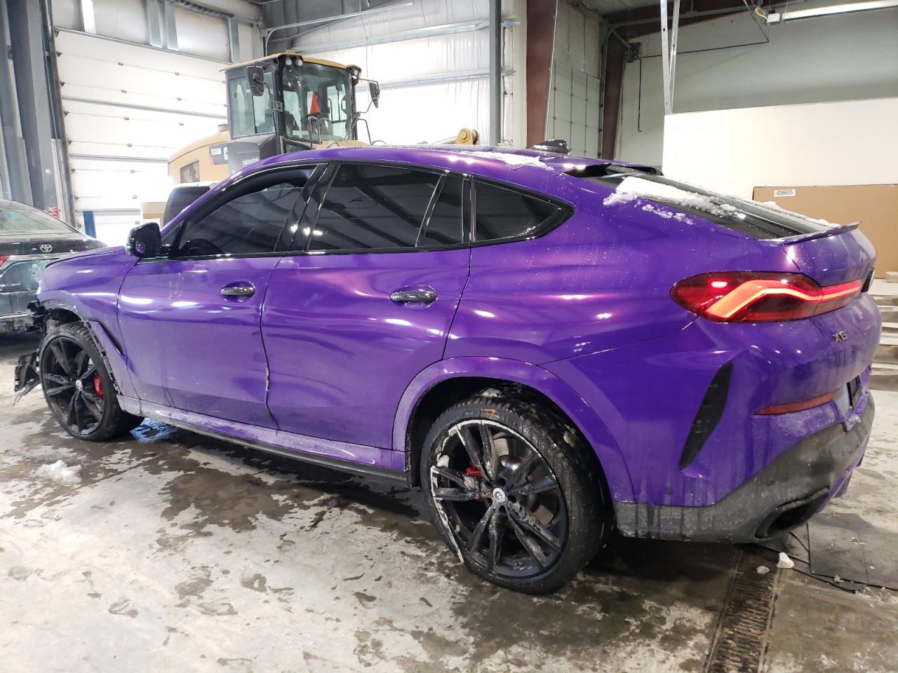 2022 BMW X6 VIN 5UXCY8C07N9K85135 Copart auction photo, front end / side damage thumbnail 2
