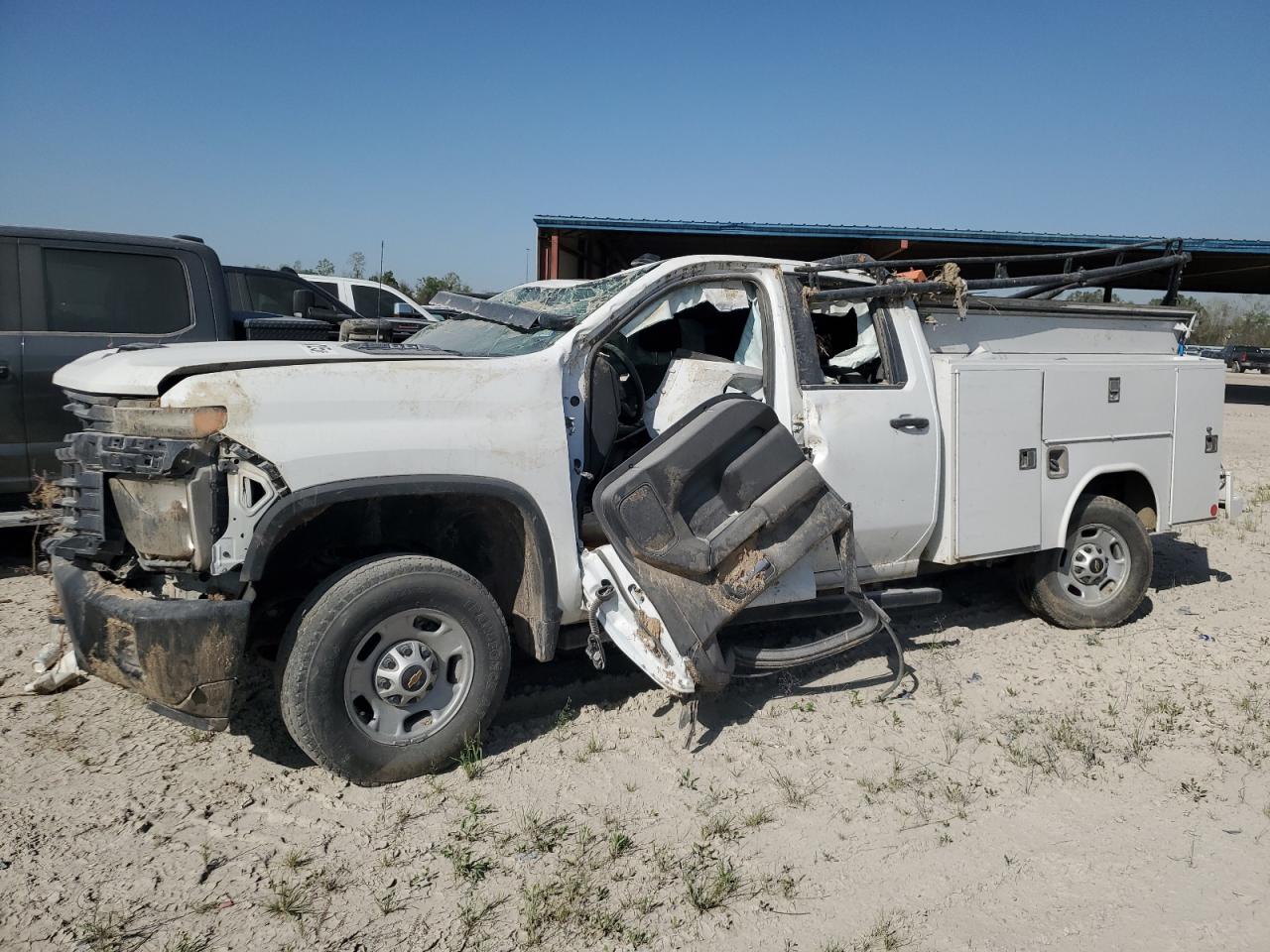 2024 Chevrolet Silverado VIN 1GC2YLE77RF318460
