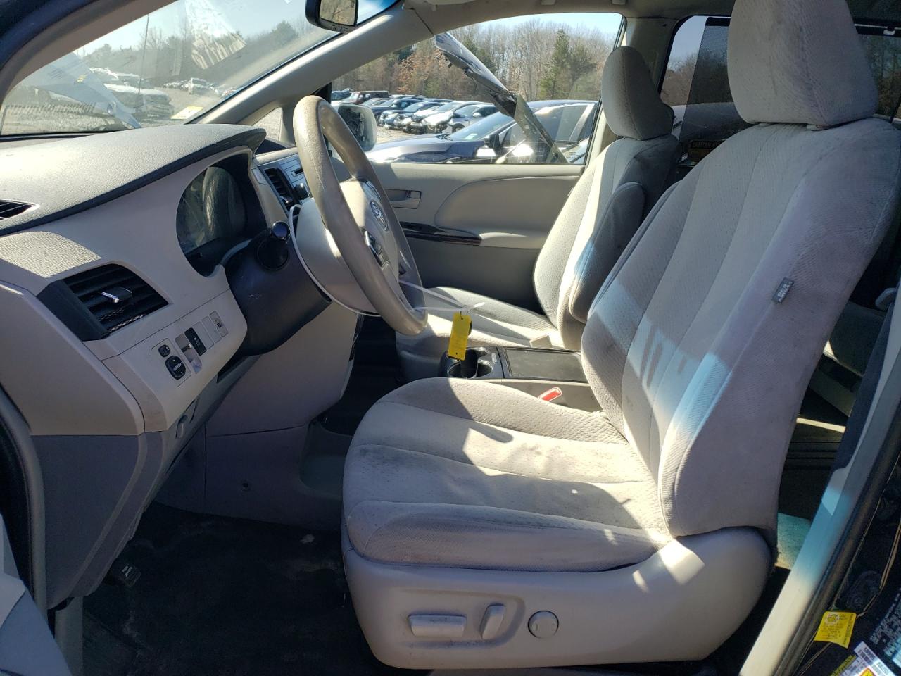 2013 Toyota Sienna VIN 5TDKK3DC8DS283727 Copart auction photo, rear end / front end damage thumbnail 7