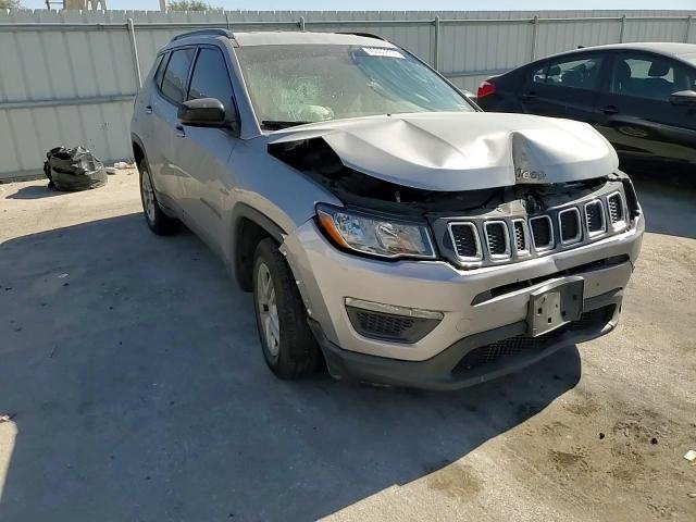 2018 Jeep Compass VIN 3C4NJCAB5JT240637 Copart auction photo, front end / mechanical damage thumbnail 12