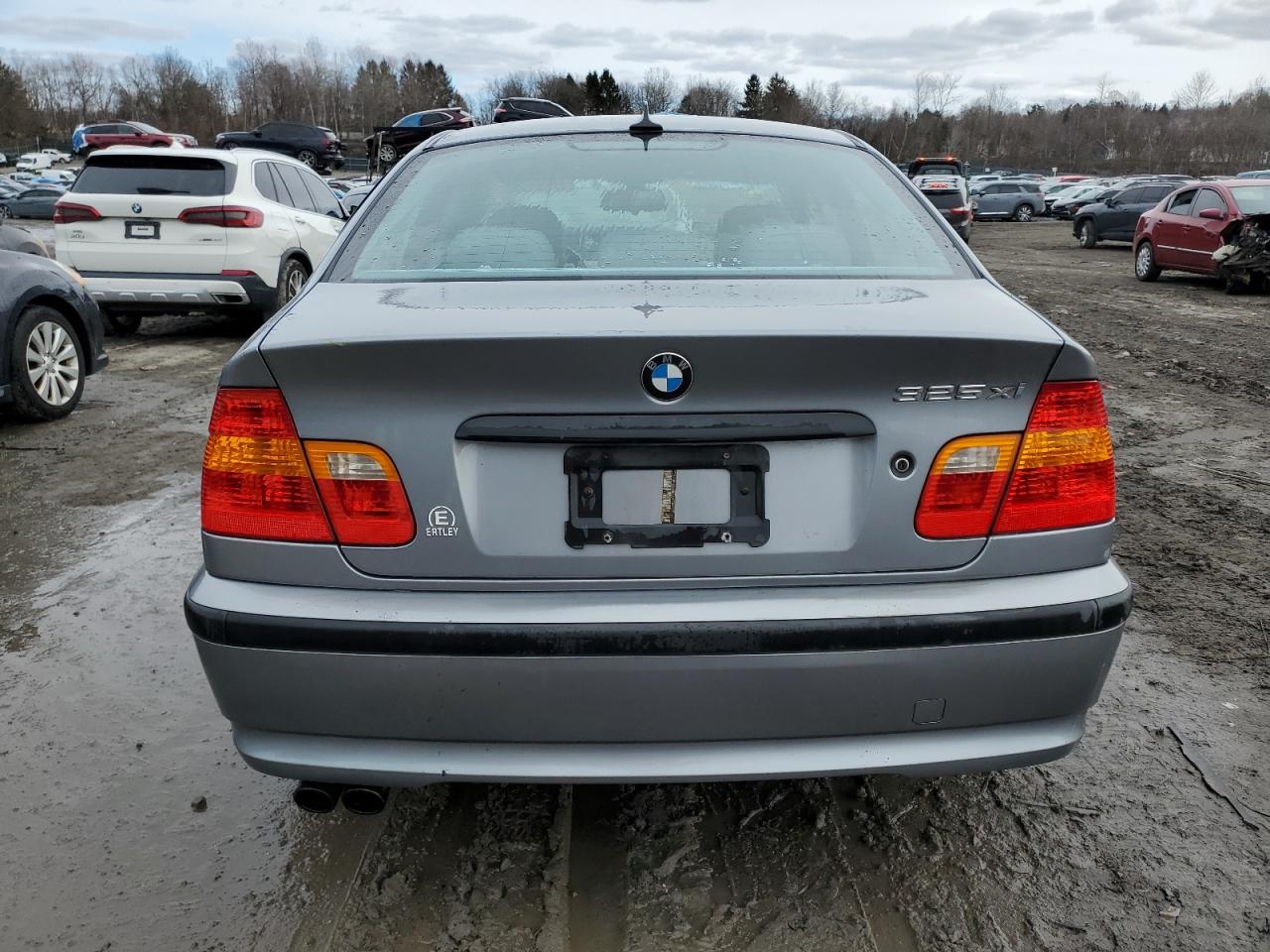 2004 BMW 3er VIN WBAEU33404PM59534 Copart auction photo, front end / undercarriage damage thumbnail 6