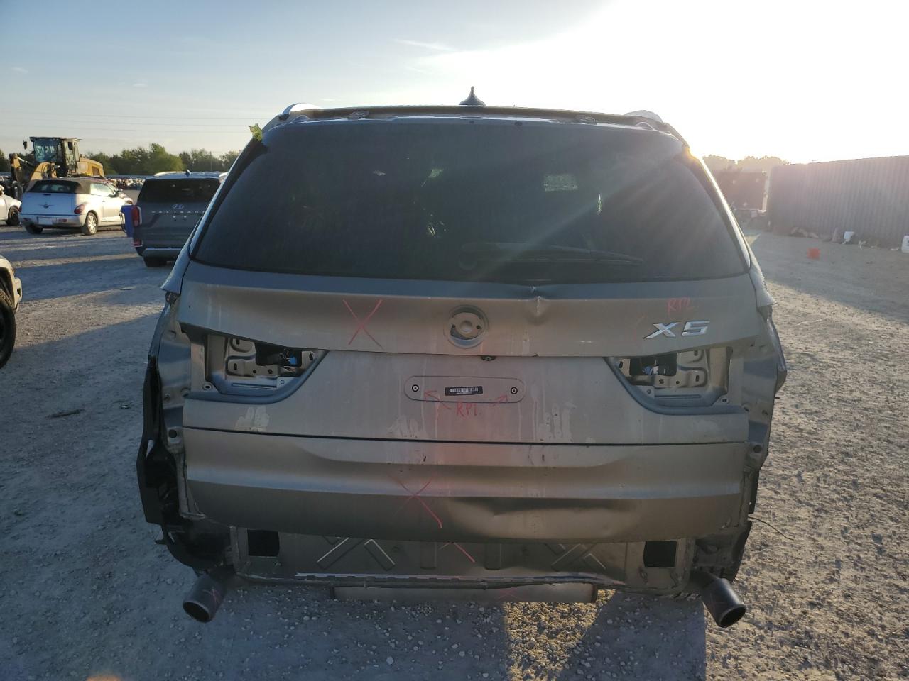 2017 BMW X5 VIN 5UXKS4C3XH0U05860 Copart auction photo, rear end damage thumbnail 6