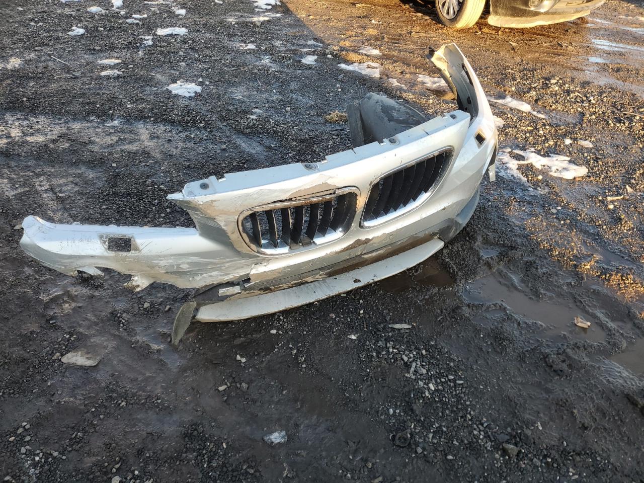 2014 BMW X1 VIN WBAVL1C54EVY15237 Copart auction photo, front end / undercarriage damage thumbnail 14
