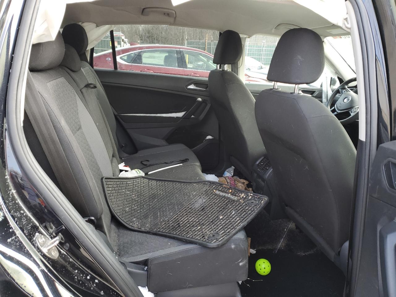 2019 Volkswagen Tiguan VIN 3VV0B7AX7KM119518 Copart auction photo, side damage thumbnail 10