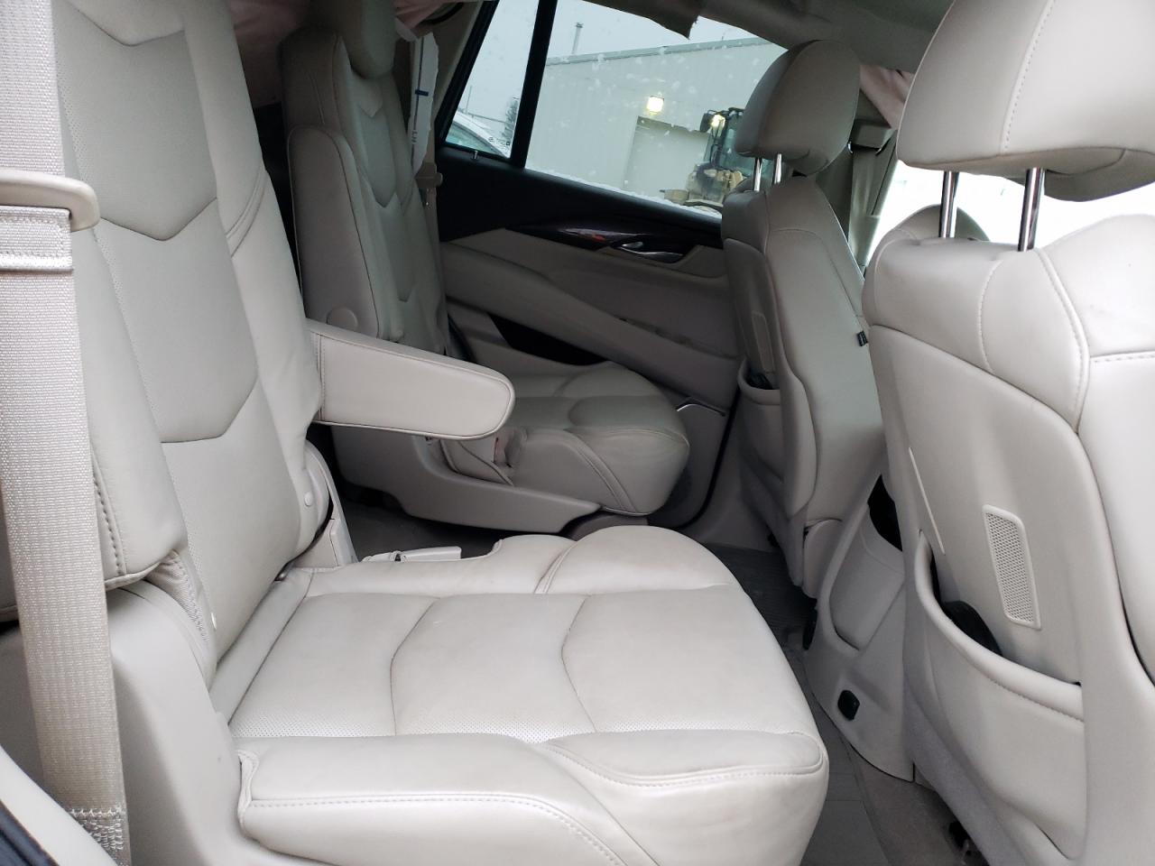 2017 Cadillac Escalade VIN 1GYS3CKJ1HR255975 Copart auction photo, front end / minor dent/scratches damage thumbnail 12