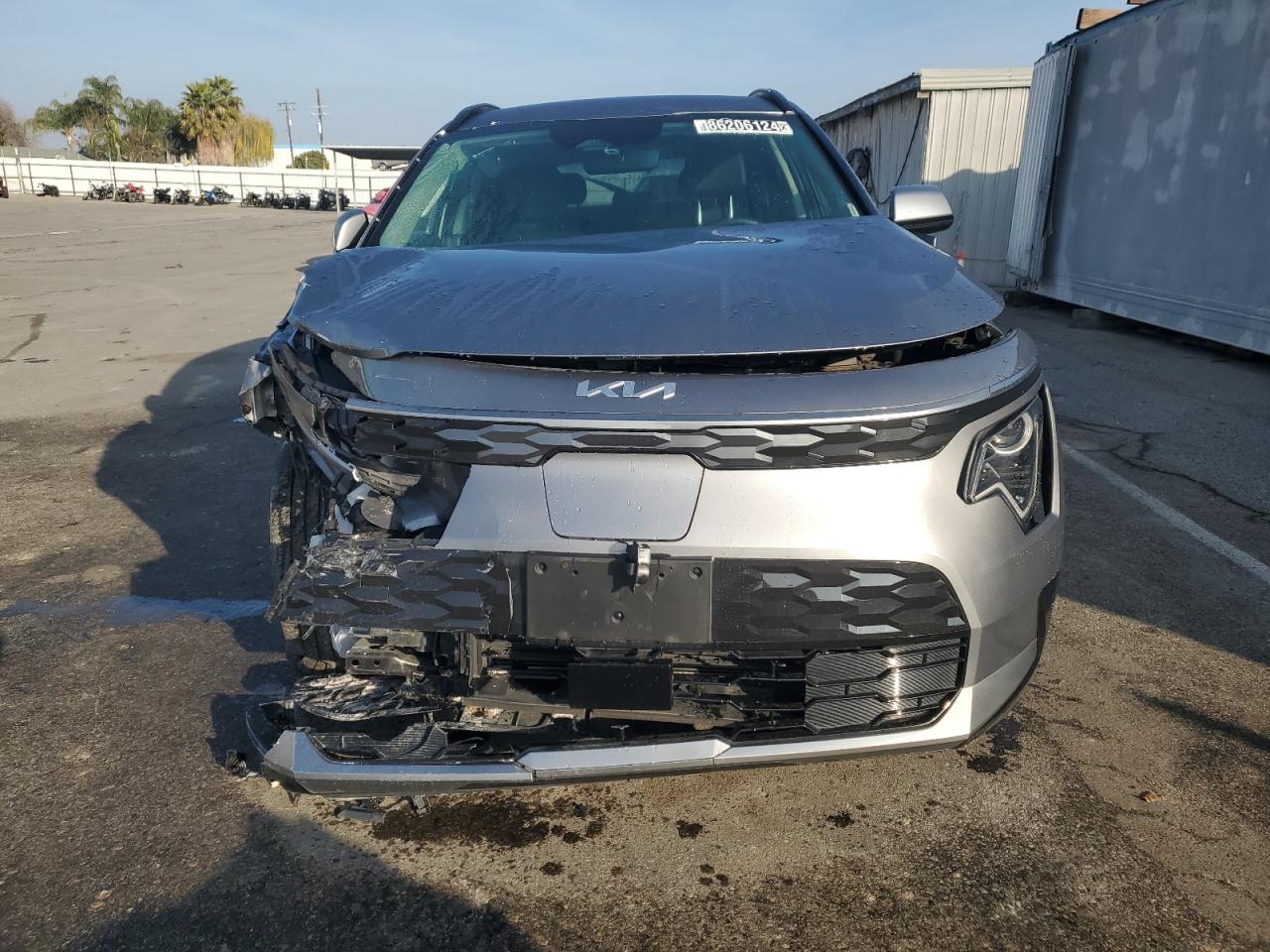 2023 KIA Niro VIN KNDCR3L13P5045942 Copart auction photo, front end / side damage thumbnail 5