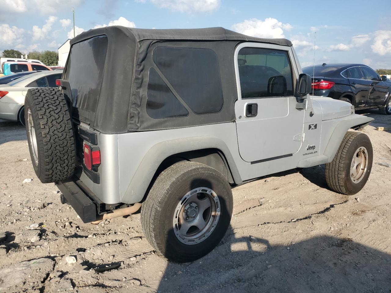 2006 Jeep Wrangler VIN 1J4FA39S66P706476 Copart auction photo, front end damage thumbnail 3