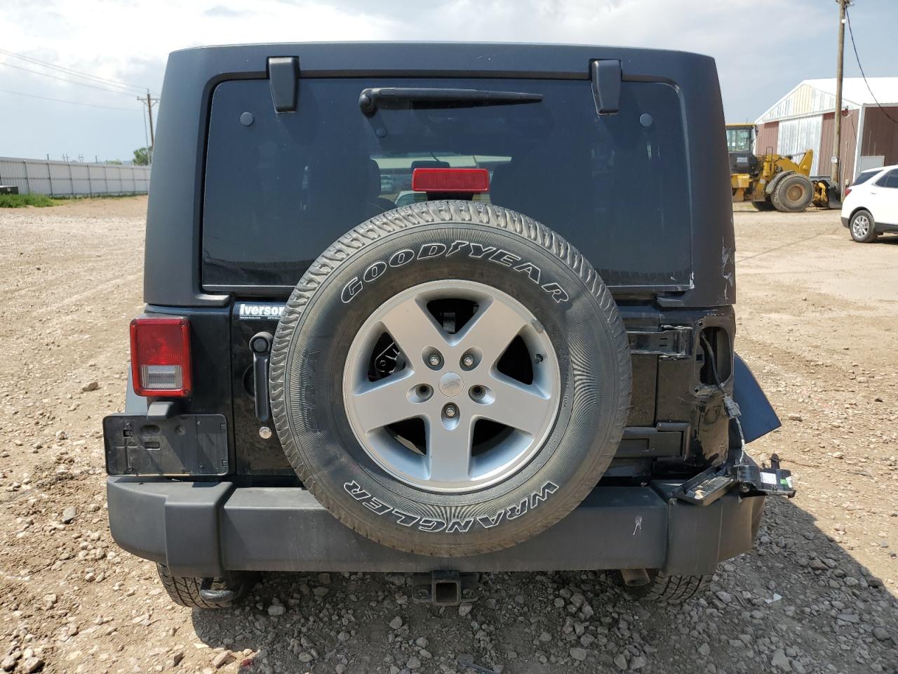 2015 Jeep Wrangler VIN 1C4BJWDG6FL579700 Copart auction photo, side / rear end damage thumbnail 6