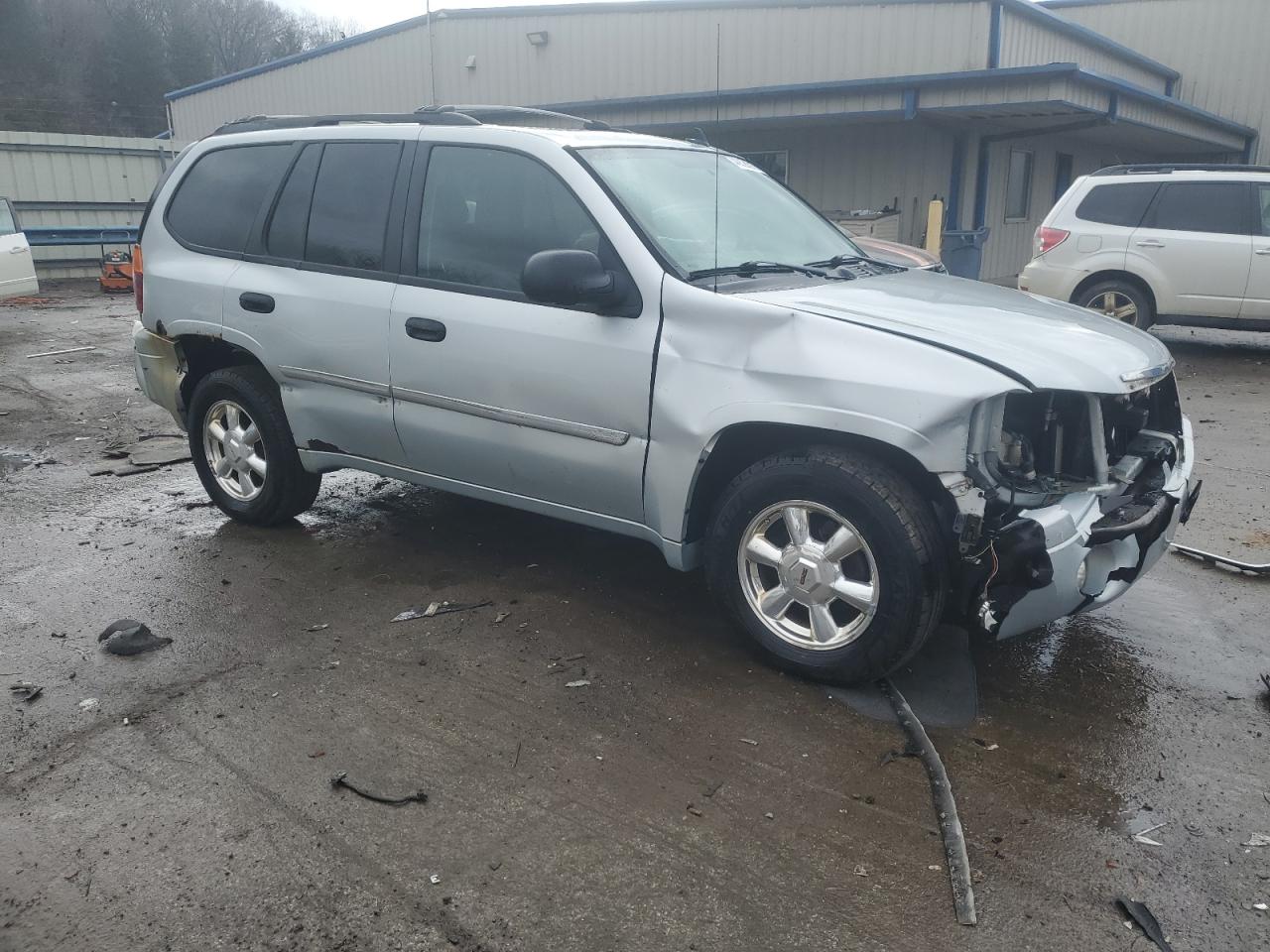 2008 GMC Envoy VIN 1GKDT13S882138918 Copart auction photo, front end / side damage thumbnail 4