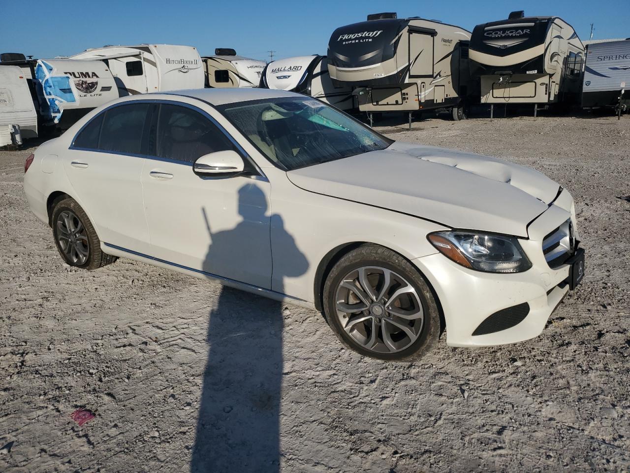 2016 Mercedes-Benz C-klasse VIN 55SWF4KB1GU123394 Copart auction photo, front end damage thumbnail 4
