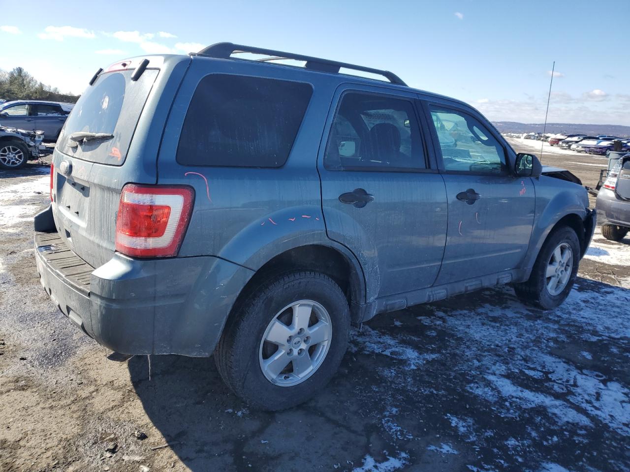 2011 Ford Escape VIN 1FMCU0D76BKC21324 Copart auction photo, front end damage thumbnail 3