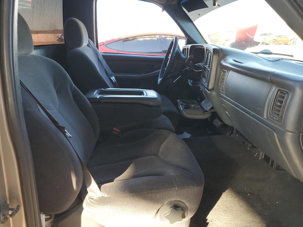 2000 GMC Sierra VIN 1GTEC14W6YZ348183 Copart auction photo, front end damage thumbnail 10
