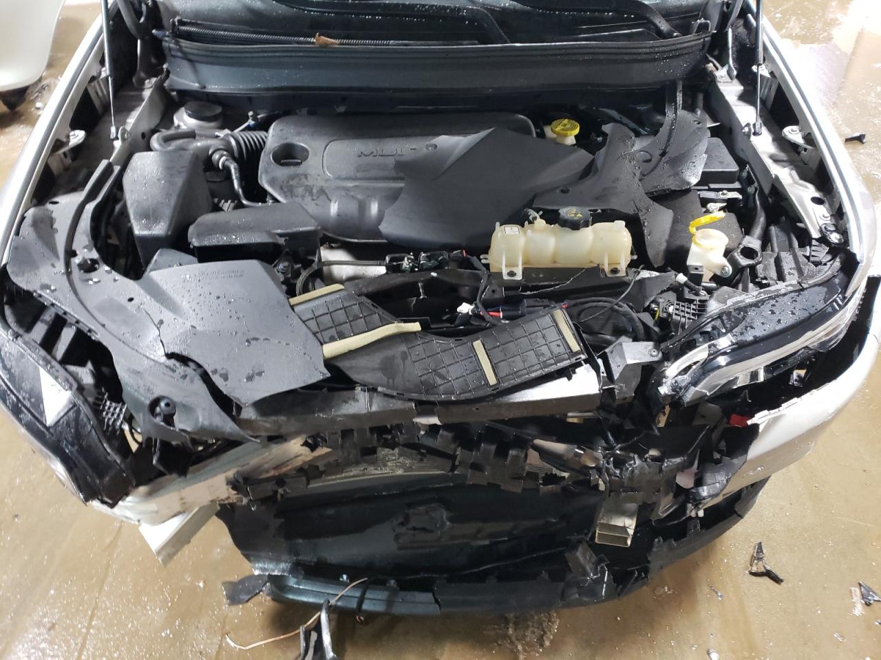 2019 Jeep Grand Cherokee VIN 1C4PJMCB3KD255284 Copart auction photo, front end damage thumbnail 11