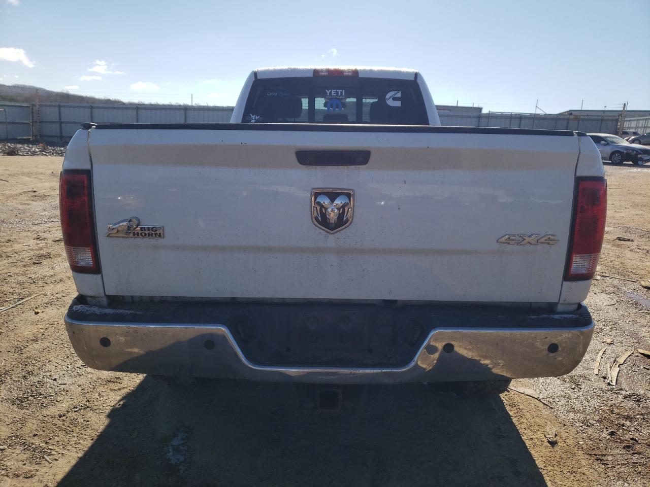 2015 RAM 2500 VIN 3C6UR5JL6FG637449 Copart auction photo, all over damage thumbnail 6