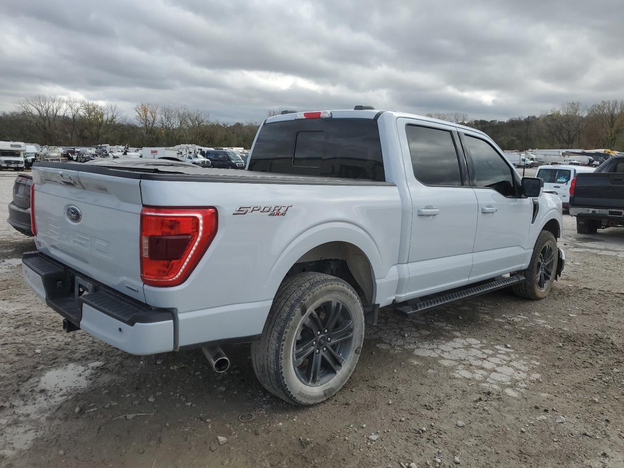2022 Ford F-150 VIN 1FTFW1E85NKE71957 Copart auction photo, front end damage thumbnail 3