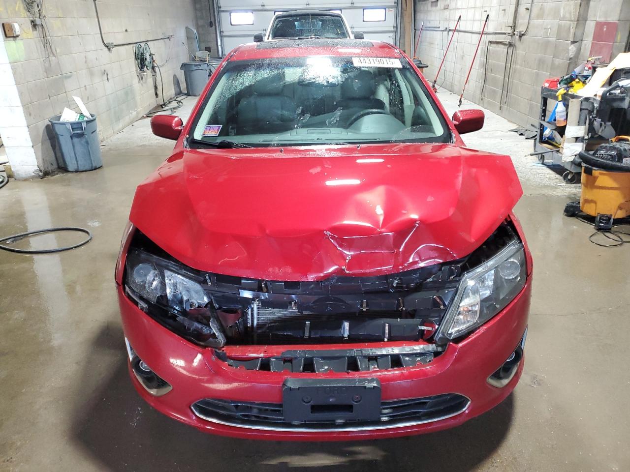 2010 Ford Fusion VIN 3FAHP0JA9AR257994 Copart auction photo, front end damage thumbnail 5