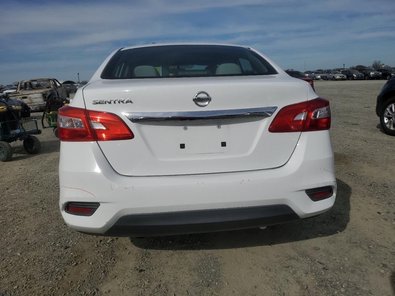 2017 Nissan Sentra VIN 3N1AB7AP8HY271542 Copart auction photo, front end / minor dent/scratches damage thumbnail 6