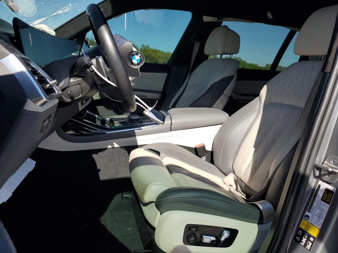 2023 BMW X7 VIN 5UX23EM0XP9P71559 Copart auction photo, front end / mechanical damage thumbnail 7