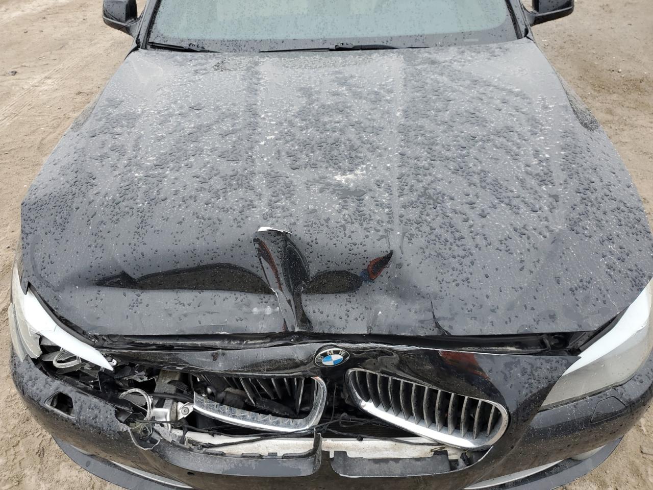 2012 BMW 5er VIN WBAFR7C57CC810001 Copart auction photo, front end damage thumbnail 11