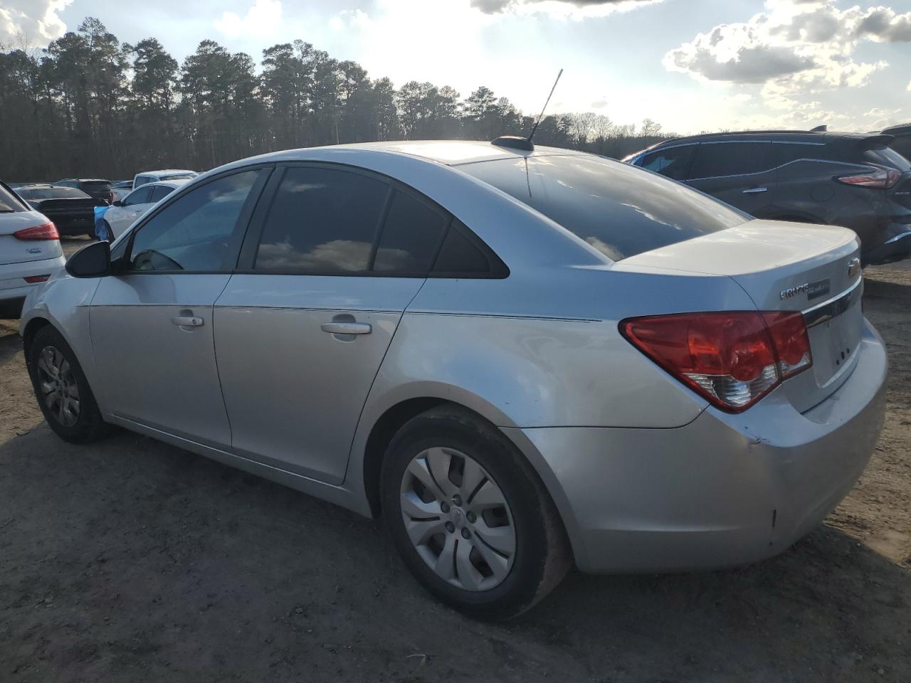 2016 Chevrolet Cruze VIN 1G1PC5SH8G7189495 Copart auction photo, front end / minor dent/scratches damage thumbnail 2