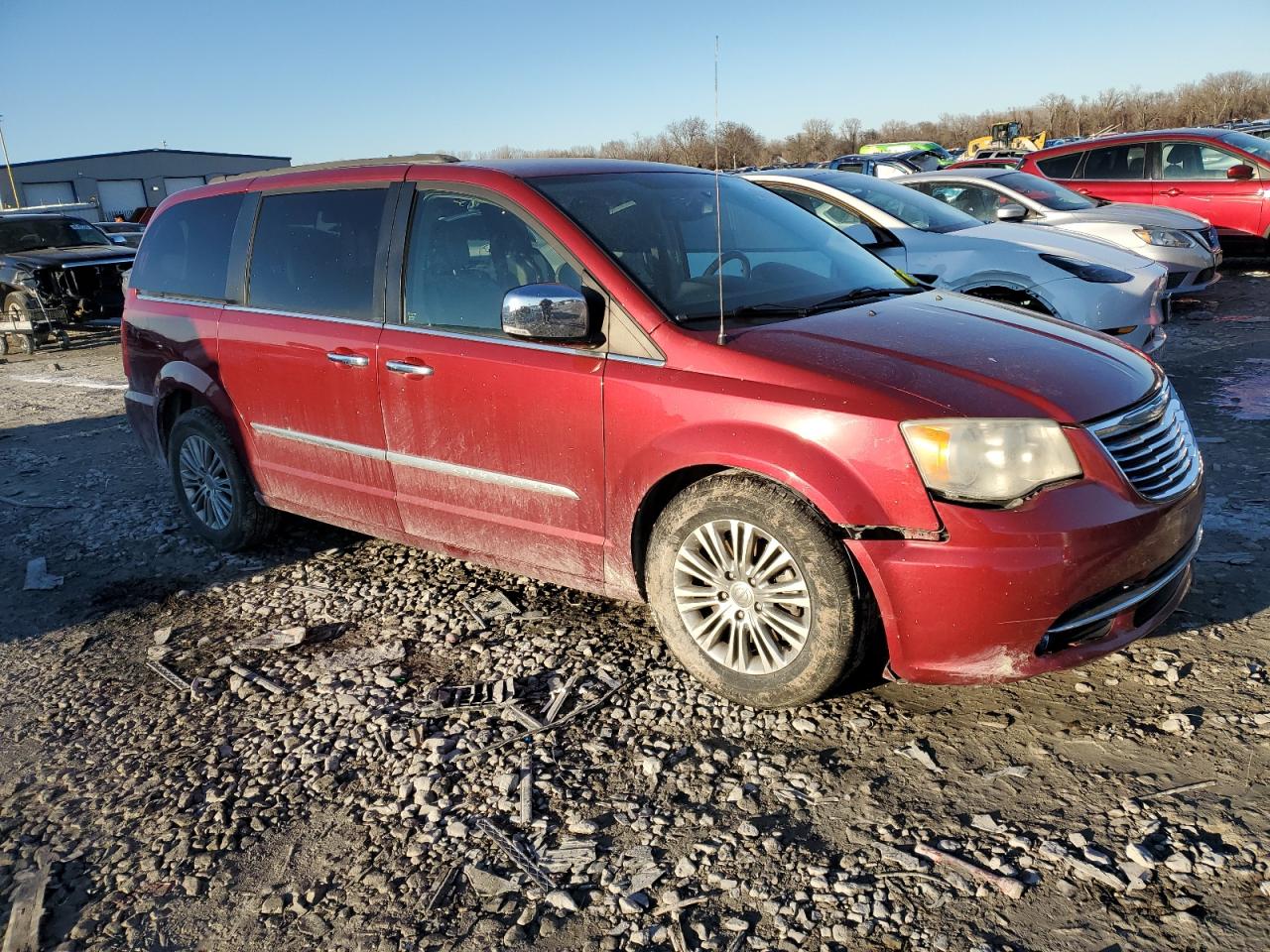 2013 Chrysler Town & Country VIN 2C4RC1CGXDR588630 Copart auction photo, side / front end damage thumbnail 4