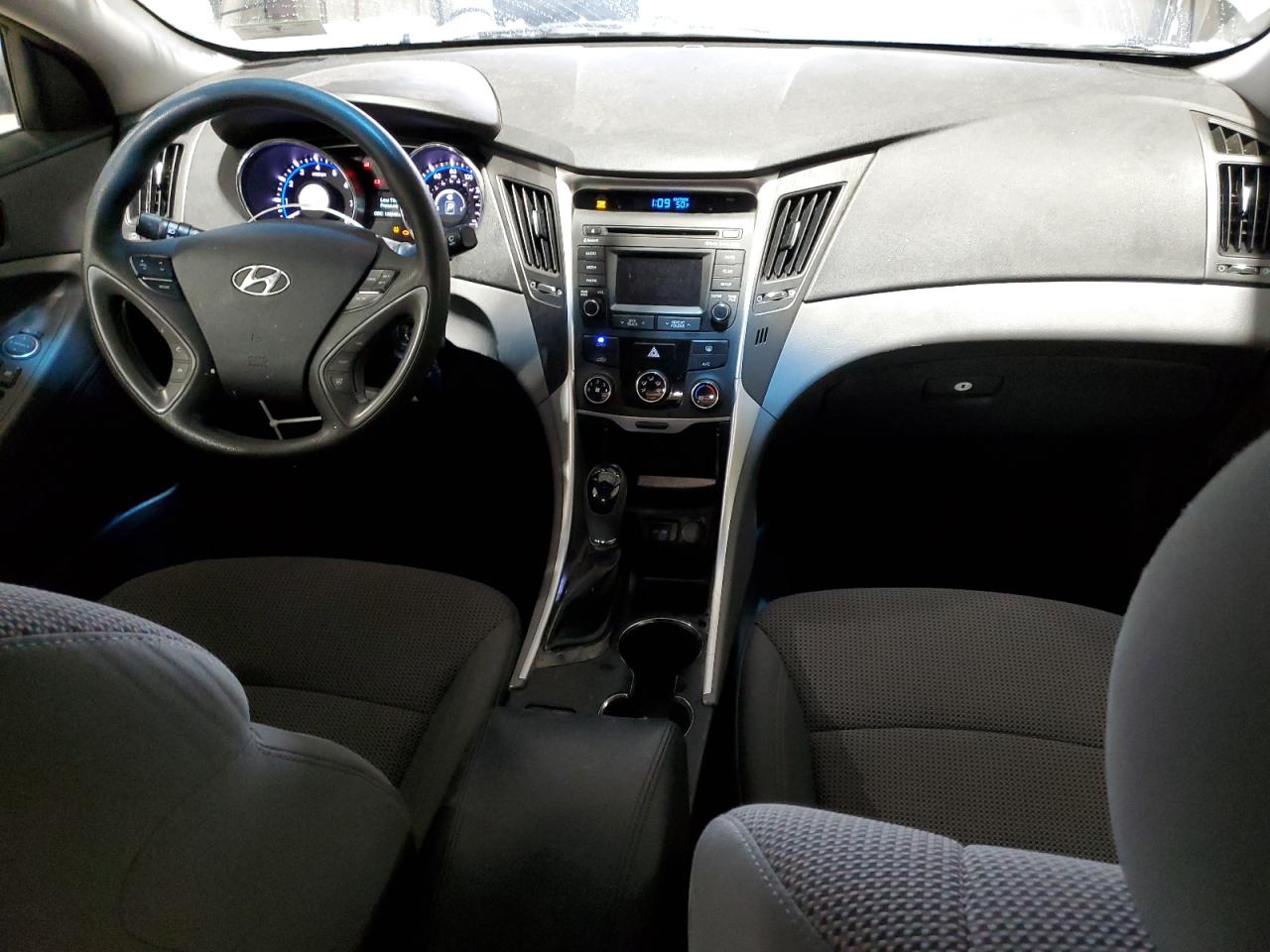 2014 Hyundai Sonata VIN 5NPEB4AC4EH879142 Copart auction photo, front end / rear end damage thumbnail 8