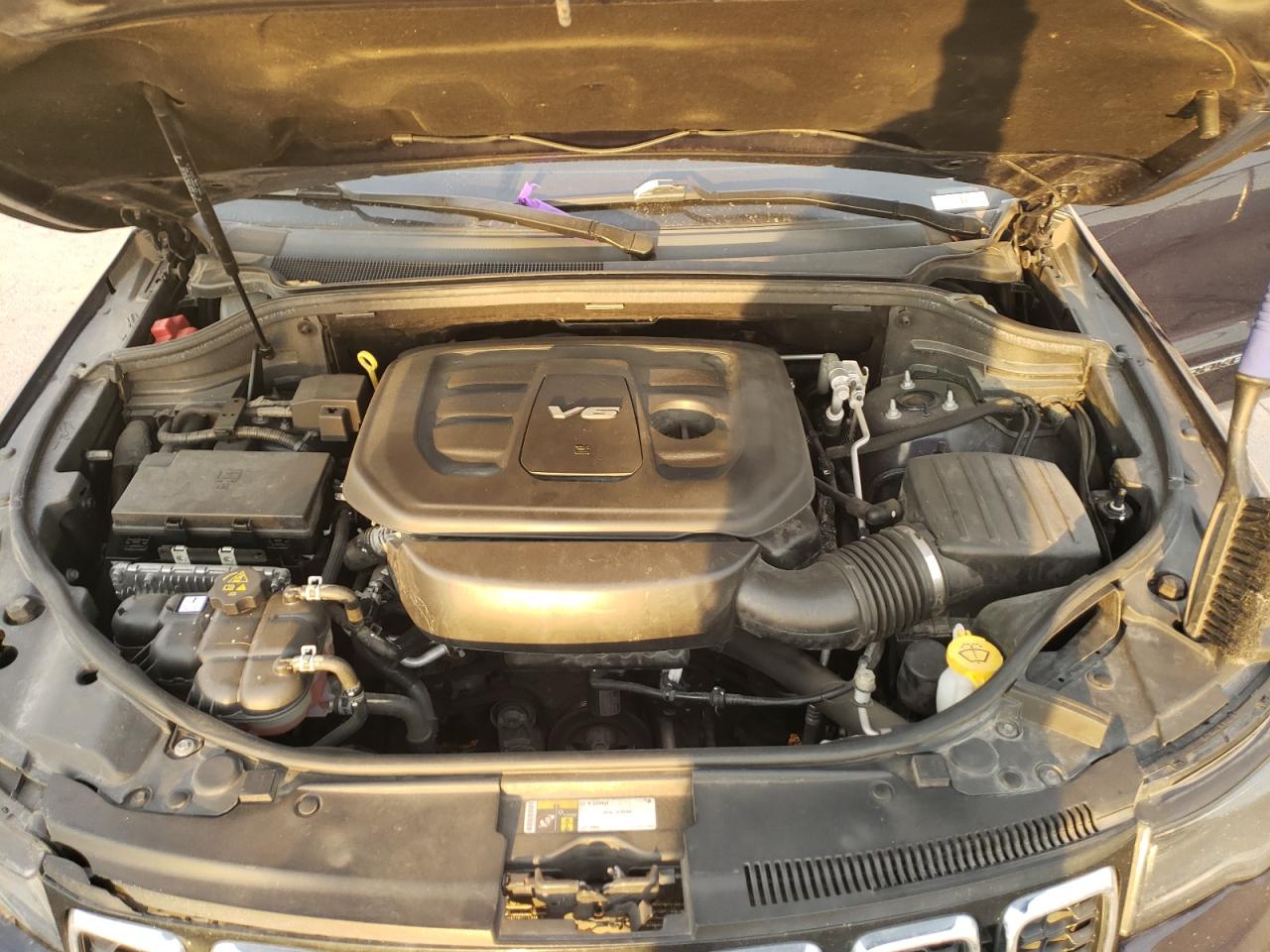 2018 Jeep Grand Cherokee VIN 1C4RJFBG0JC134587 Copart auction photo, front end / side damage thumbnail 13