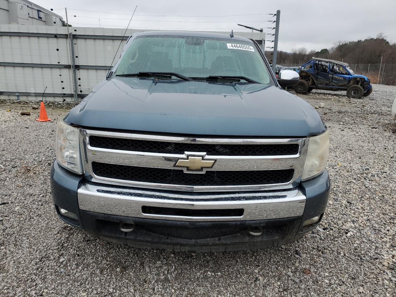 2011 Chevrolet Silverado VIN 1GCRCSE03BZ419168 Copart auction photo, all over damage thumbnail 5