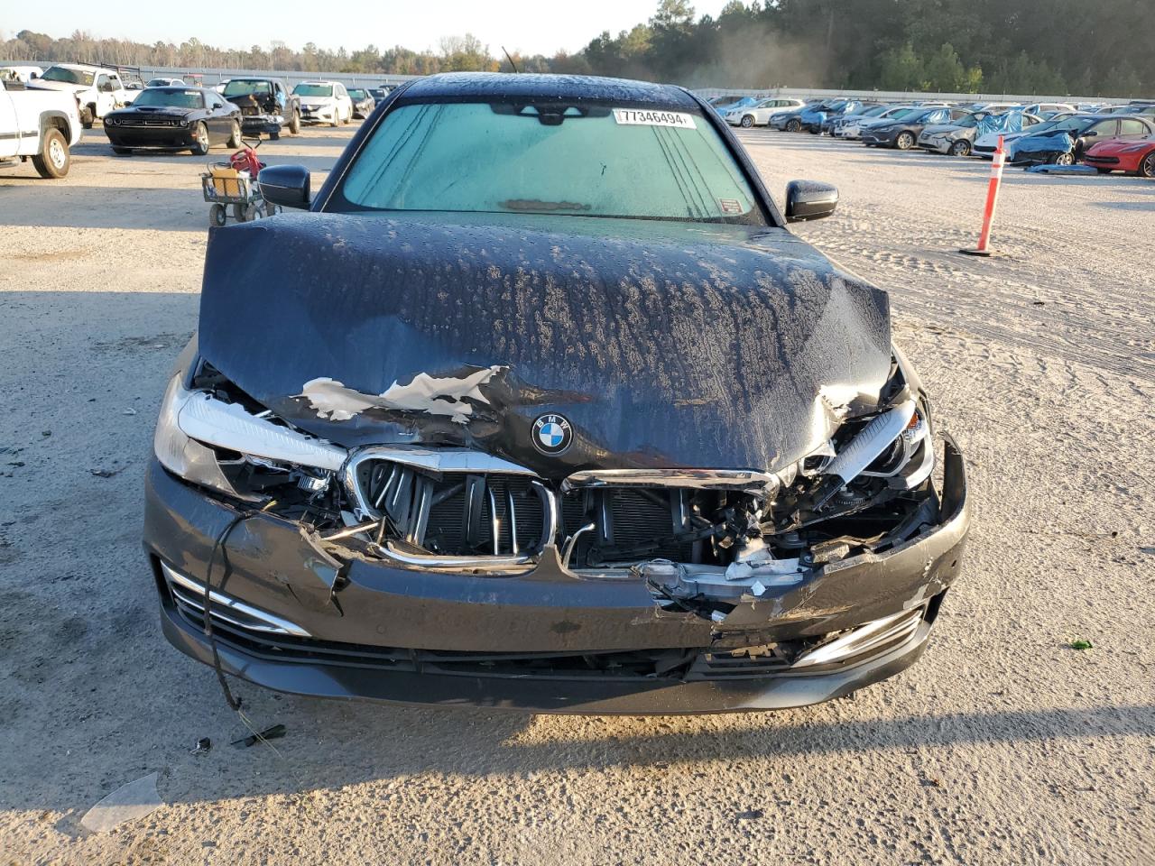 2018 BMW 5er VIN WBAJE5C51JWA96620 Copart auction photo, front end damage thumbnail 5