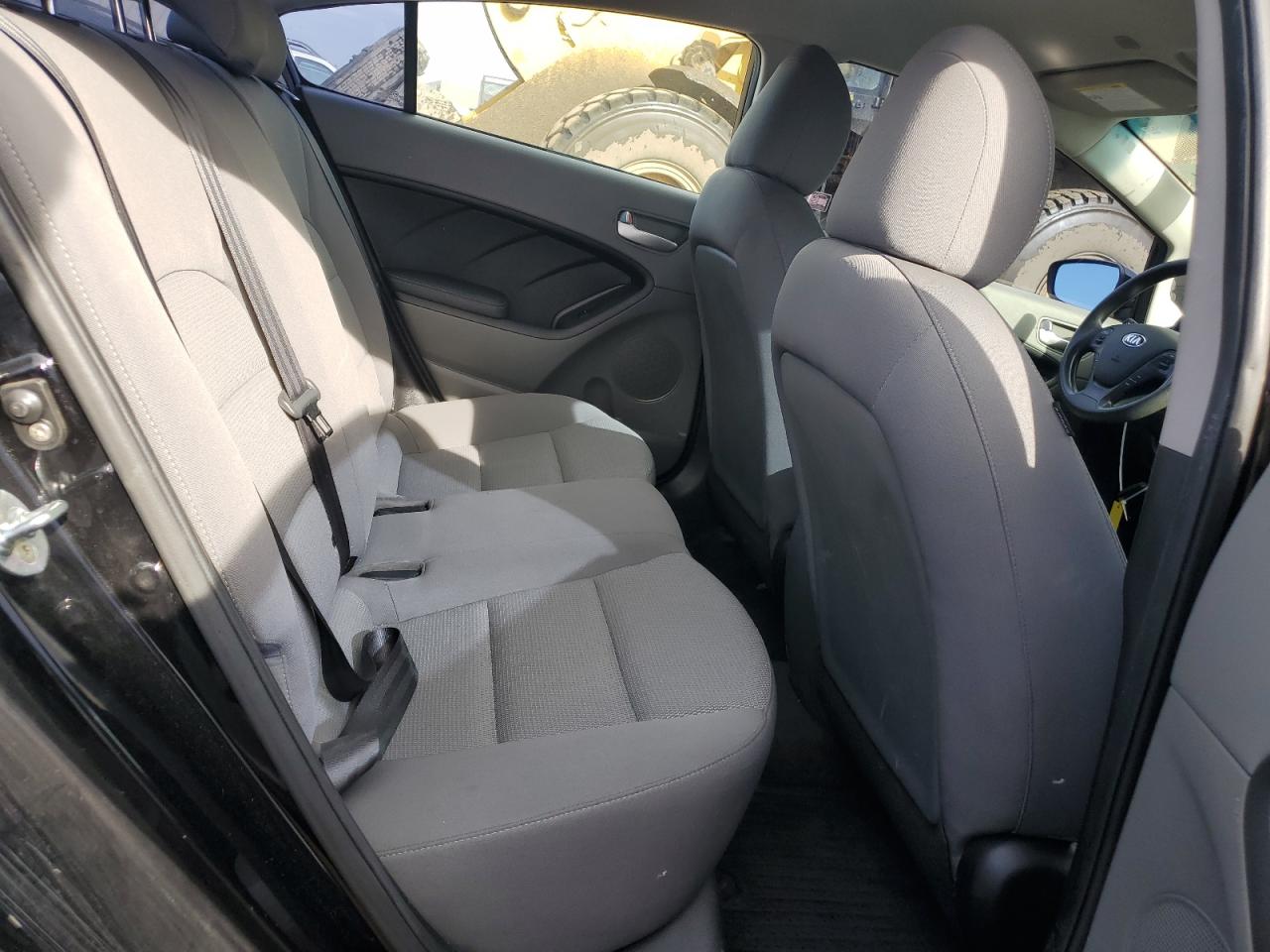 2017 KIA Forte VIN 3KPFK4A72HE077091 Copart auction photo, front end damage thumbnail 10