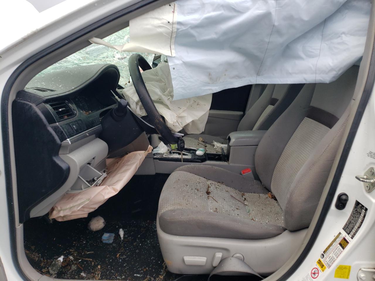 2014 Toyota Camry VIN 4T4BF1FK9ER402347 Copart auction photo, all over damage thumbnail 7