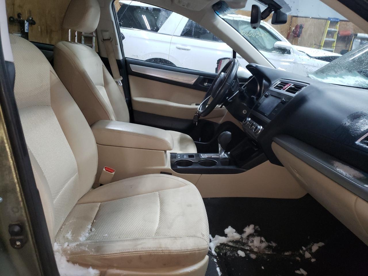 2017 Subaru Outback VIN 4S4BSAHC2H3402910 Copart auction photo, front end / minor dent/scratches damage thumbnail 7