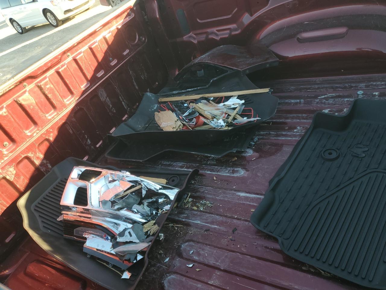 2022 RAM 1500 VIN 1C6RREBT2NN158147 Copart auction photo, front end damage thumbnail 14