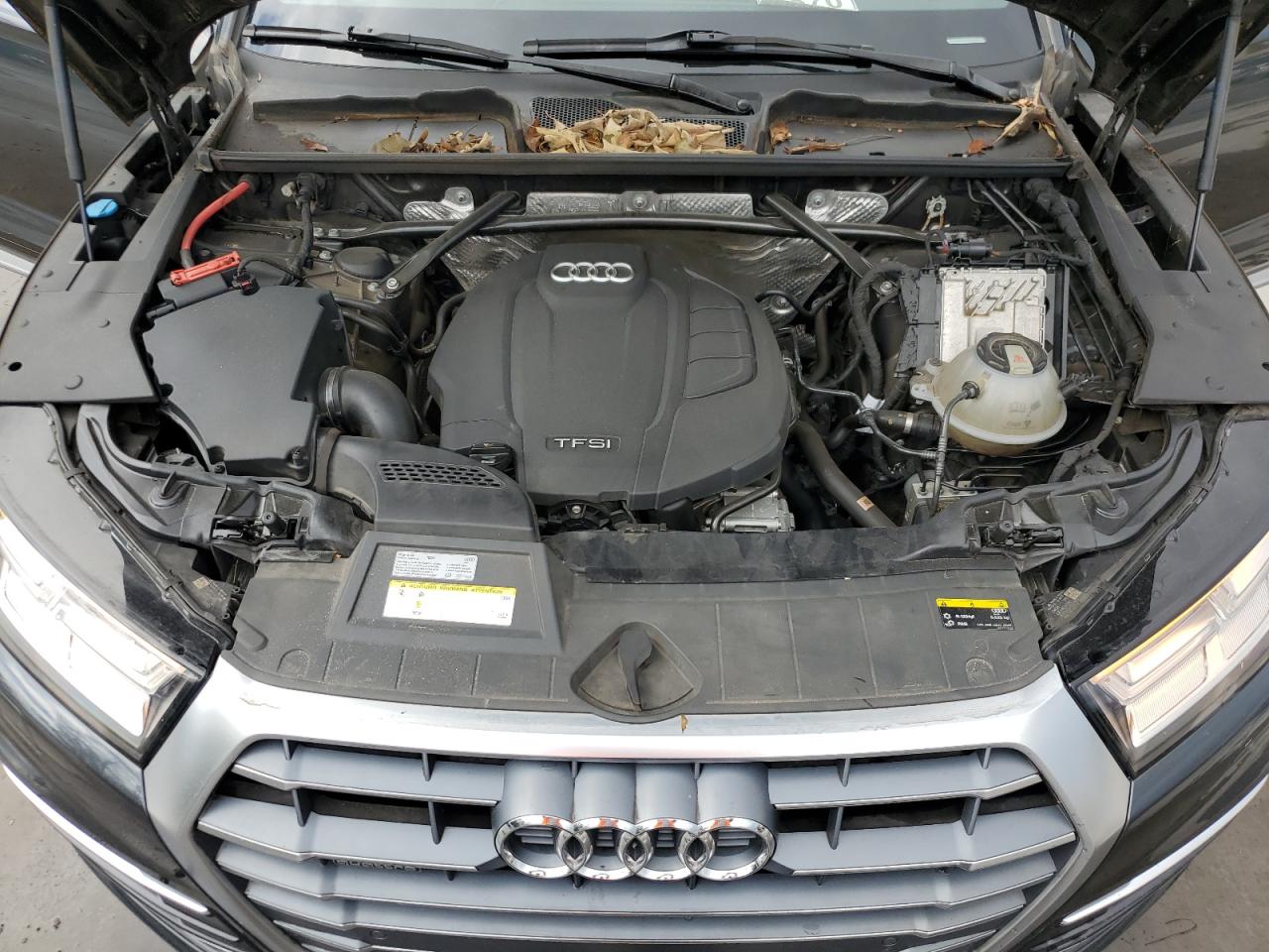2018 Audi Q5 VIN WA1BNAFY0J2080316 Copart auction photo, water/flood / minor dent/scratches damage thumbnail 12