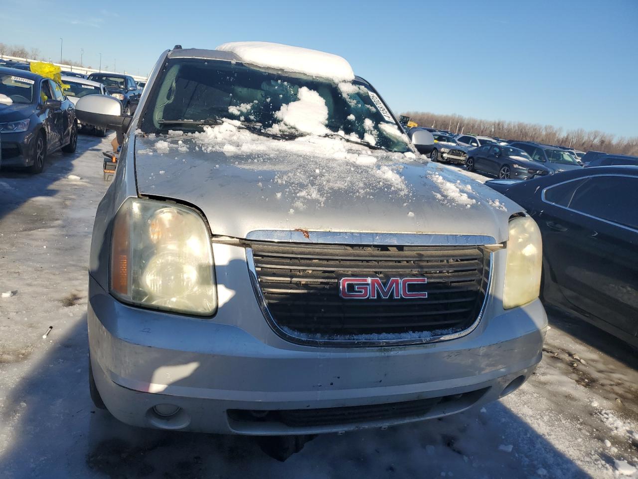 2011 GMC Yukon VIN 1GKS2AE03BR106835 Copart auction photo, water/flood damage thumbnail 5