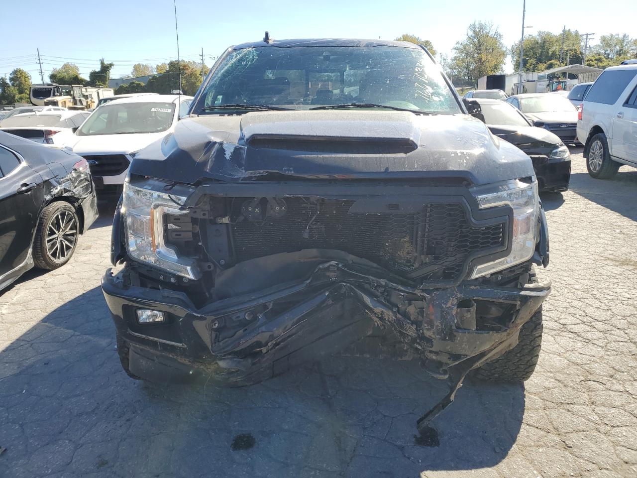 2019 Ford F-150 VIN 1FTEW1E52KFA98138 Copart auction photo, front end damage thumbnail 5