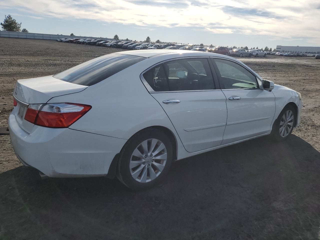 2013 Honda Accord VIN 1HGCR2F74DA071223 Copart auction photo, rear end / side damage thumbnail 3