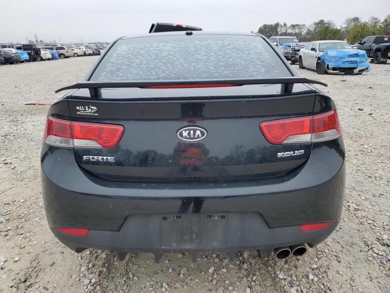 2013 KIA Forte VIN KNAFU6A2XD5689990 Copart auction photo, front end / minor dent/scratches damage thumbnail 6