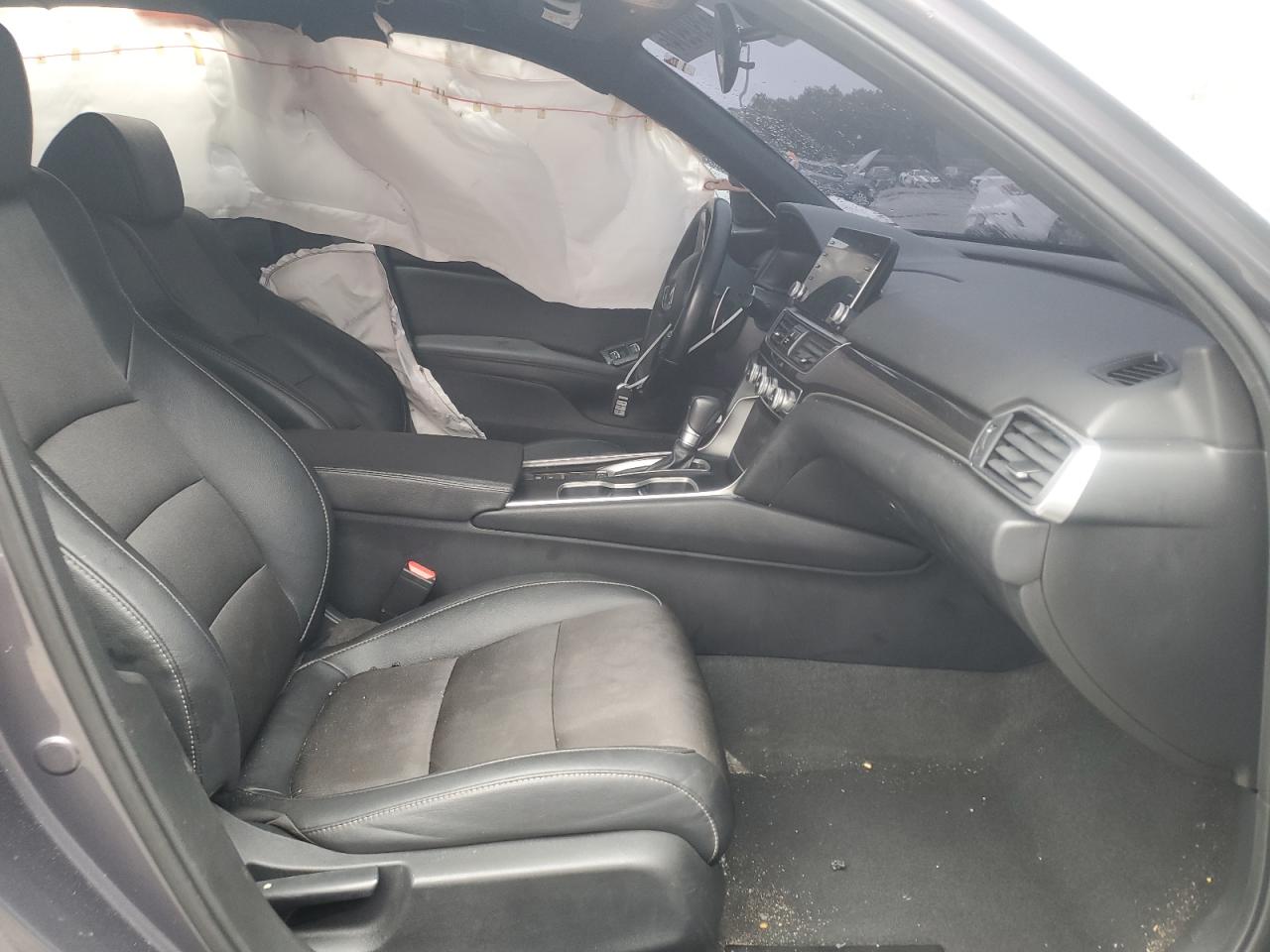 2020 Honda Accord VIN 1HGCV1F37LA065479 Copart auction photo, side / front end damage thumbnail 7