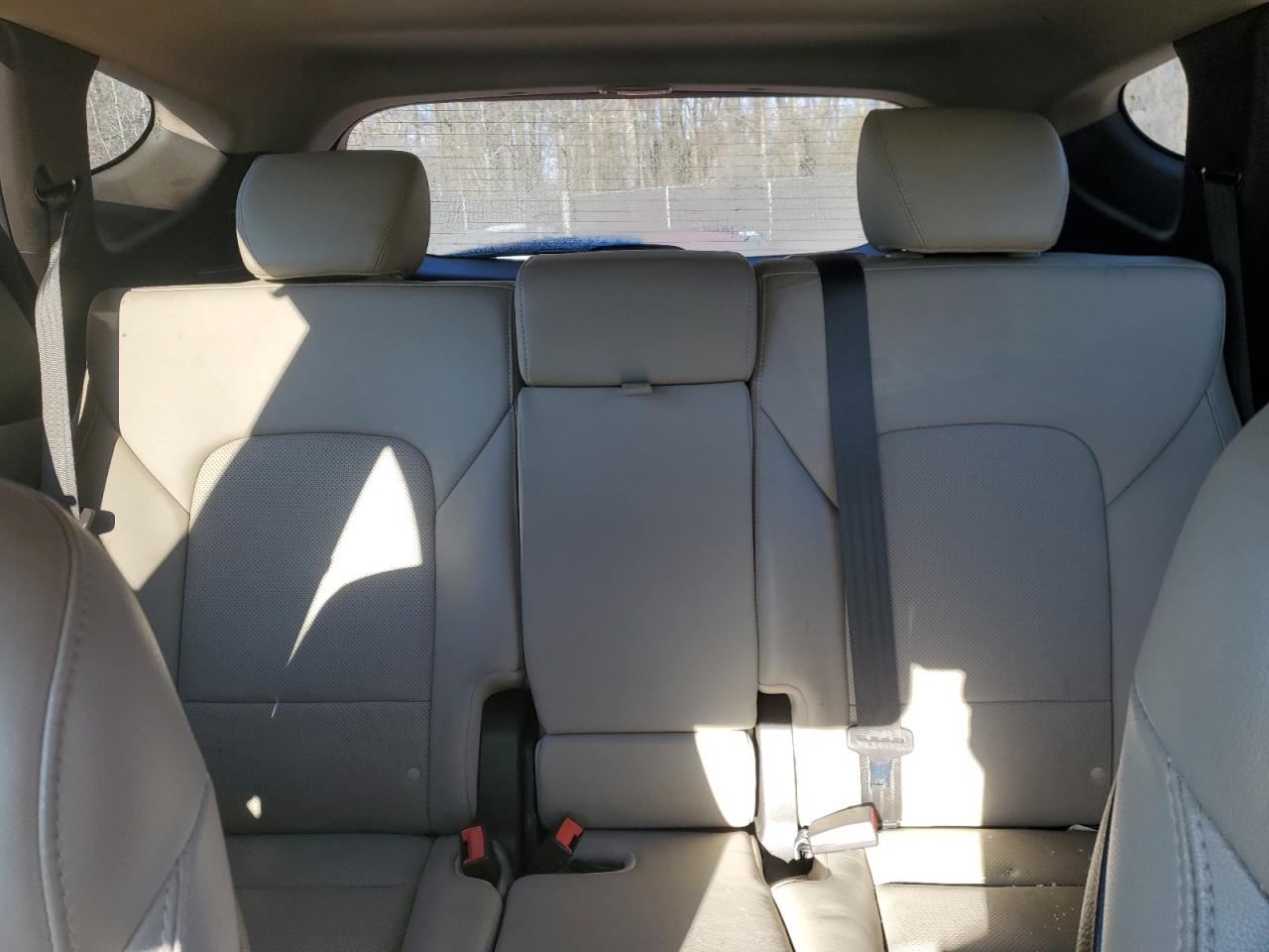 2018 Hyundai Santa Fe VIN 5XYZWDLA7JG515736 Copart auction photo, all over / undercarriage damage thumbnail 10