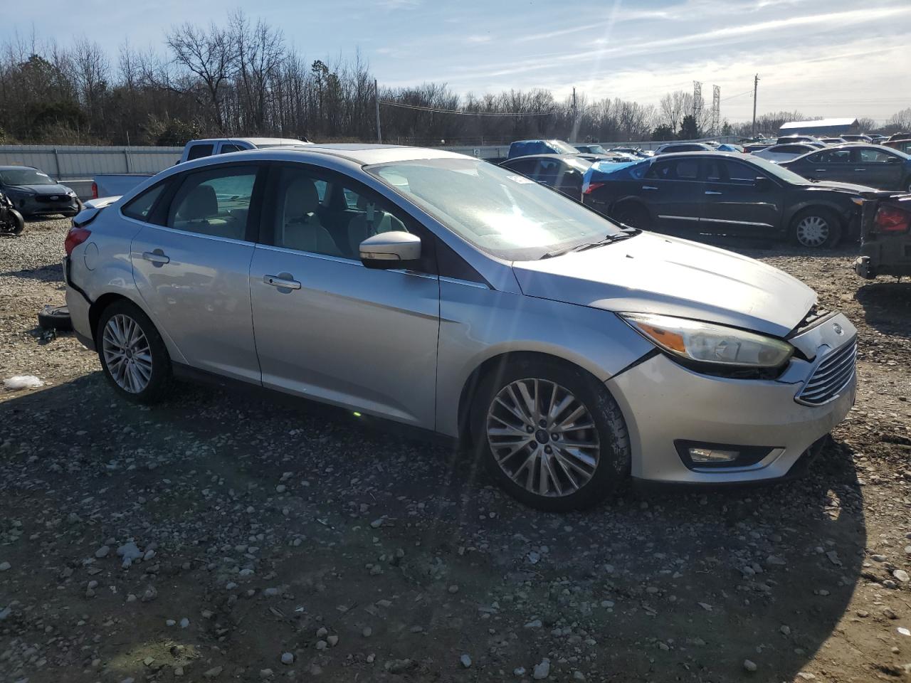 2018 Ford Focus VIN 1FADP3J21JL293878 Copart auction photo, rear end / front end damage thumbnail 4