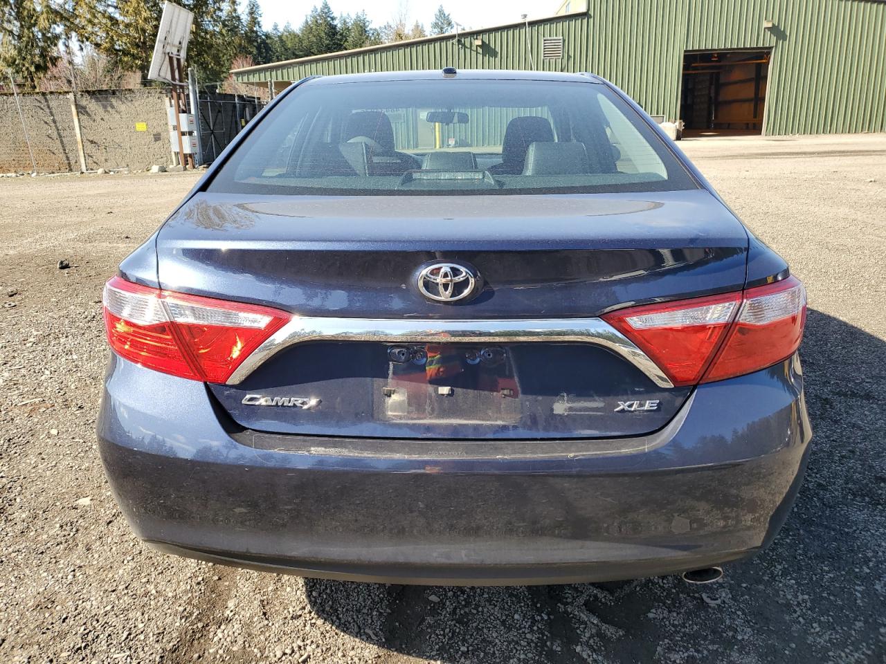 2016 Toyota Camry VIN 4T4BF1FK0GR523285 Copart auction photo, side / front end damage thumbnail 6