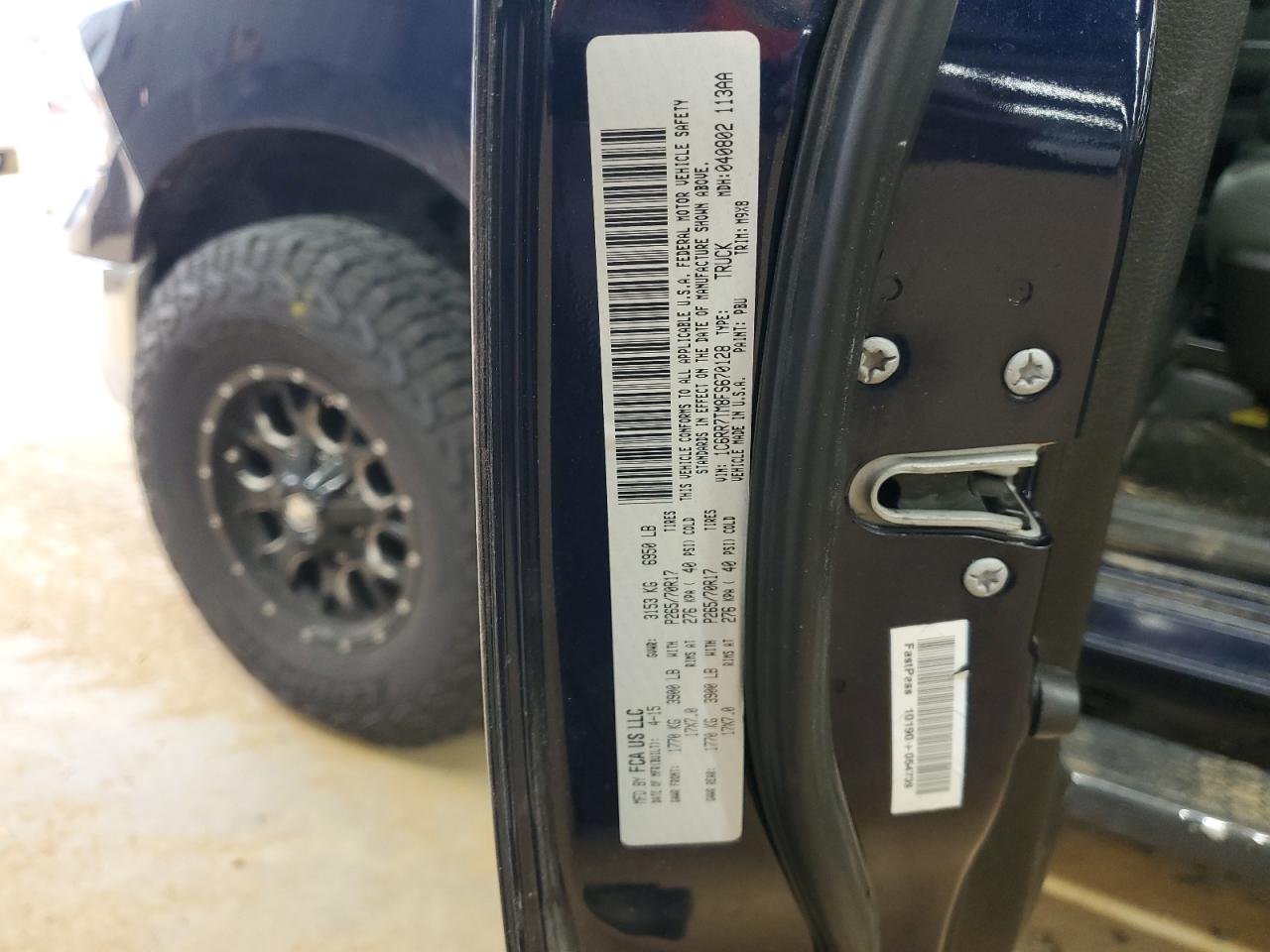 2015 RAM 1500 VIN 1C6RR7TM8FS670128 Copart auction photo, rear end / rejected repair damage thumbnail 12