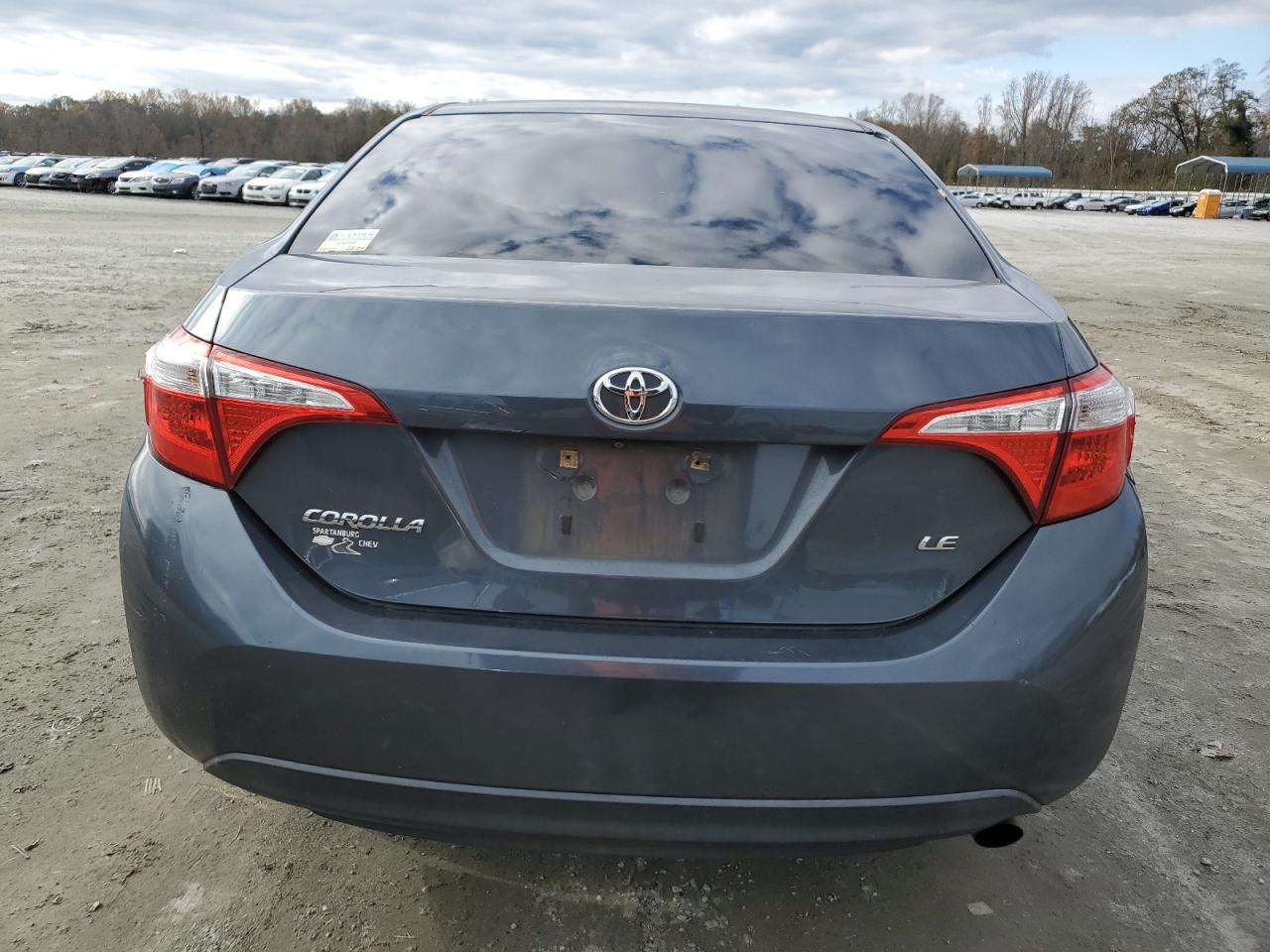2015 Toyota Corolla VIN 2T1BURHE9FC238963 Copart auction photo, front end / minor dent/scratches damage thumbnail 6