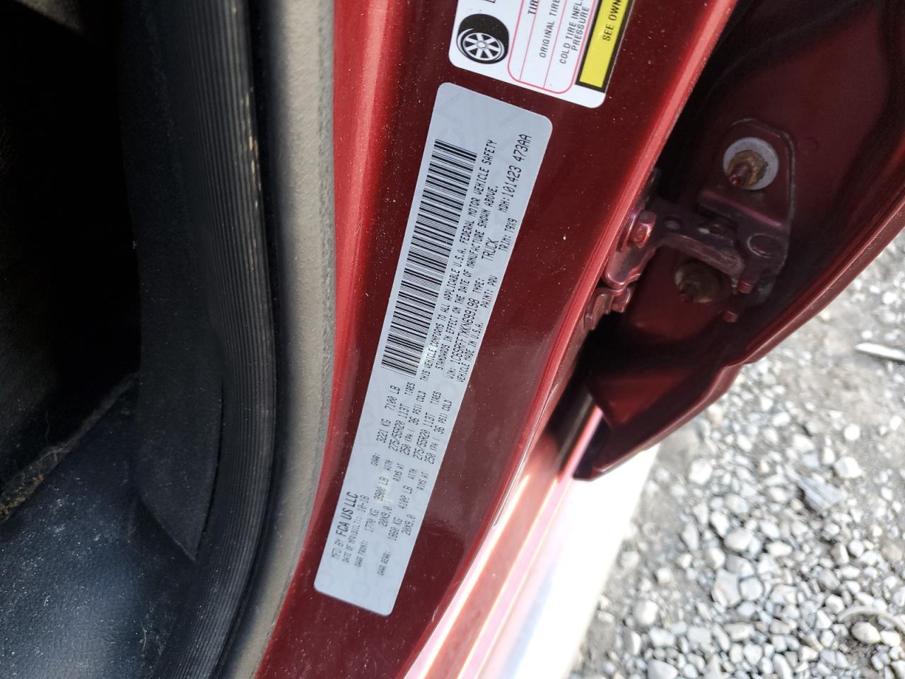 2019 RAM 1500 VIN 1C6SRFFTXKN699198 Copart auction photo, rollover damage thumbnail 13