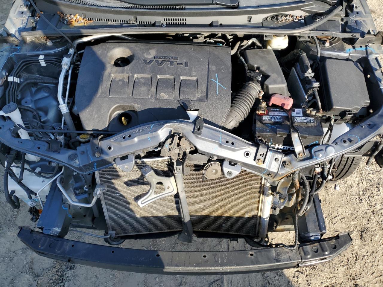 2016 Toyota Corolla VIN 2T1BURHE5GC658124 Copart auction photo, front end / minor dent/scratches damage thumbnail 11